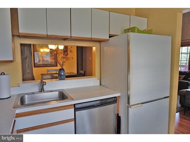 802 Briarwood Ct unit 802, Sewell, NJ 08080 - photo 7