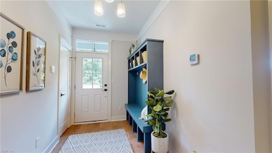 906 Jennings Ln, Chesapeake, VA 23322 - photo 3