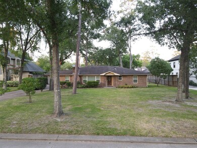 11634 Blalock Forest St, Houston, TX 77024 - photo 2