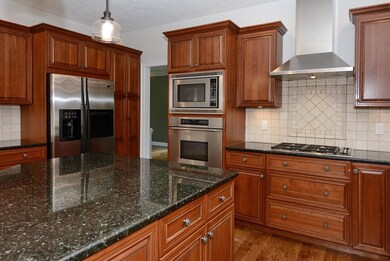39 Poplar St, Sudbury, MA 01776 - photo 7