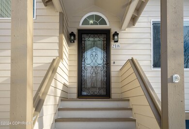 218 E Bridge Stone_1-4