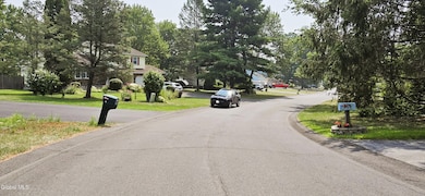 16 Warwick Way, Schenectady, NY 12309 - photo 4