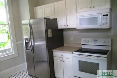 211 W 35th St, Savannah, GA 31401 - photo 7