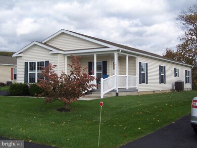 5 Songbird Ct, Bechtelsville, PA 19505 - photo 2