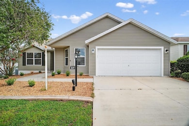 849 Yemassee Loop, The Villages, FL 32162 - photo 3