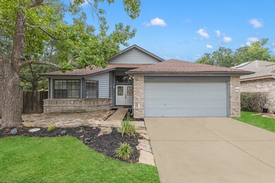 8519 Sparkling Springs Dr, Houston, TX 77095 - photo 2