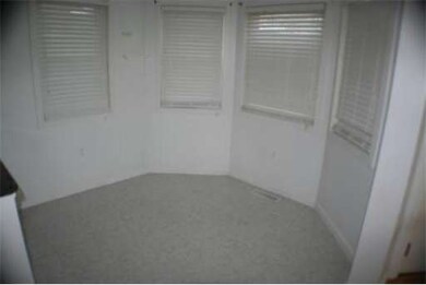 550 White Cliff Dr, Plymouth, MA 02360 - photo 4