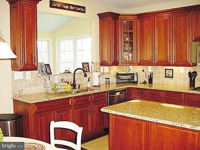 23014 Caterham Dr, Ashburn, VA 20148 - photo 7