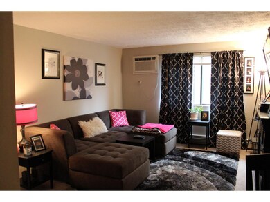 545 Calef Rd unit 12, Manchester, NH 03103 - photo 4