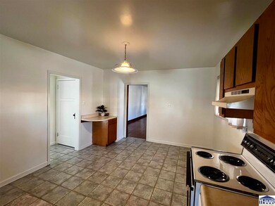 2800 S Center St, Terre Haute, IN 47802 - photo 5