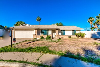 2820S Las Palmas Cir-3
