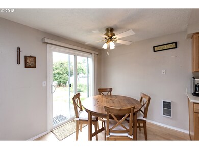 233 SE 3rd Ave, Canby, OR 97013 - photo 6