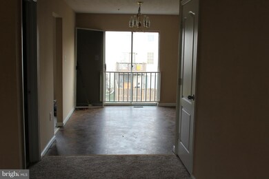 7837 Suiter Way, Hyattsville, MD 20785 - photo 3