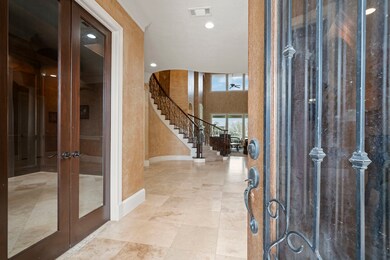 FOYER