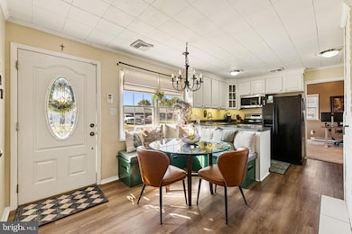 11 Stream Ln, Levittown, PA 19055 - photo 4