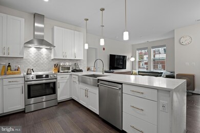 Key and Nash unit 503, Arlington, VA 22209 - photo 5