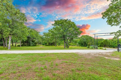 1494 Fm 1749, Forestburg, TX 76239 - photo 4