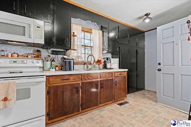 1442 E Siesta Dr, Florence, SC 29505 - photo 7