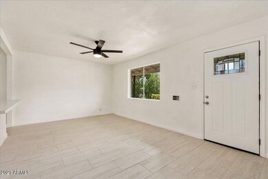 05-3033 East Mulberry Drive 5