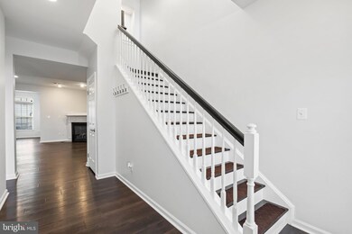 16602 Barge Cir, Woodbridge, VA 22191 - photo 4