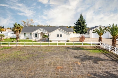 7605 Churn Creek Rd, Redding, CA 96002 - photo 2