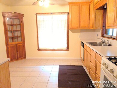 2541 Timberline  kitchen