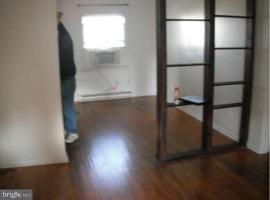 8 Mosby Ct unit 1, Round Hill, VA 20141 - photo 2