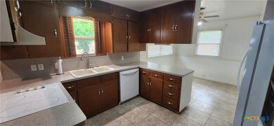 4009 Mockingbird Ln, Temple, TX 76502 - photo 6