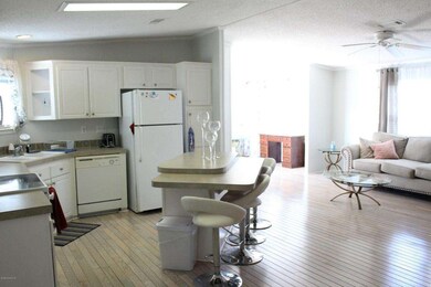 925 Pecan Cir, Sebastian, FL 32976 - photo 3