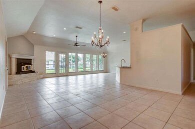 603 Aqua Vista Dr, Granbury, TX 76049 - photo 7