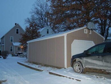 Parking Lot/Garage.