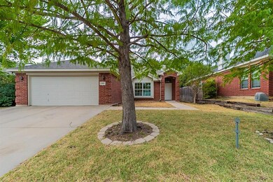 2809 Weslayan Dr, Denton, TX 76210 - photo 2