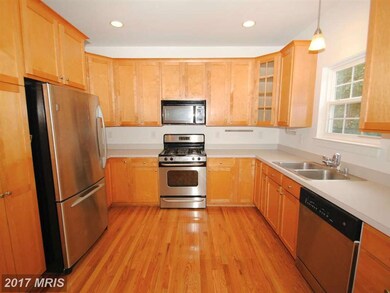 314 Edgemere Dr, Annapolis, MD 21403 - photo 5