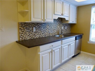 224 Yorkshire Ct, Old Bridge, NJ 08857 - photo 5