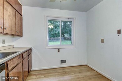 4208 Southend Rd, Rockville, MD 20853 - photo 6