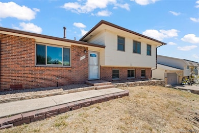 1760 S Ouray Ct, Aurora, CO 80017 - photo 2