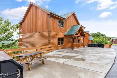 02-3336 Lonesome Pine Way03