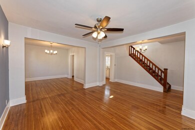 2 Sheldon St, Schenectady, NY 12308 - photo 3