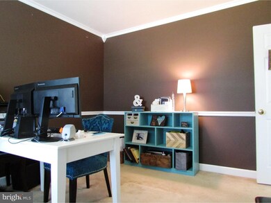 403 Pleasant View Dr, Douglassville, PA 19518 - photo 5