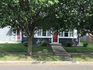 422 6th St, Covington, IN 47932 - photo 2