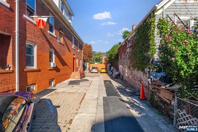 102 10th St, Passaic, NJ 07055 - photo 5