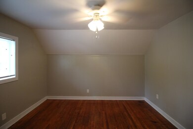 718 1butterworth 2 Bedroom a
