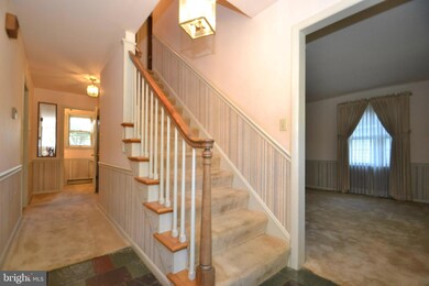 1023 W Areba Ave, Hershey, PA 17033 - photo 5