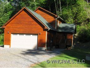 Spacious Garage