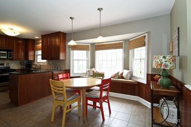 1760 Maple Leaf Ct, Wheaton, IL 60187 - photo 5