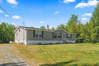 491 Lennon Rd, Carroll, NH 03598 - photo 2