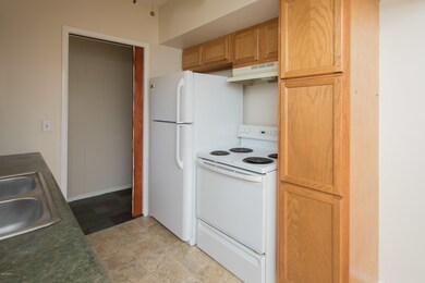 1224_Calhoun-03
