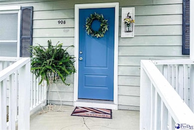 908 James St, Dillon, SC 29536 - photo 2