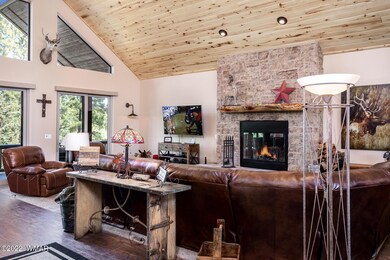 2072 Gilbert Ln (6)