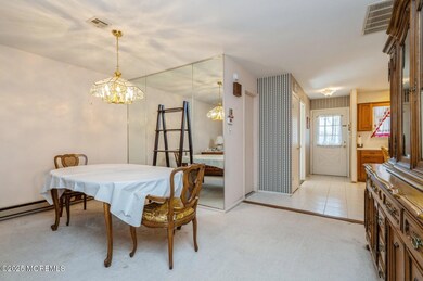 12_10EllsworthCt_369001_DiningRoom_Large